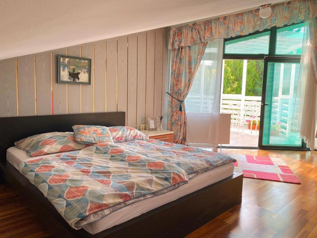 Cozy Rooms In Wine Town - Modra Exteriör bild
