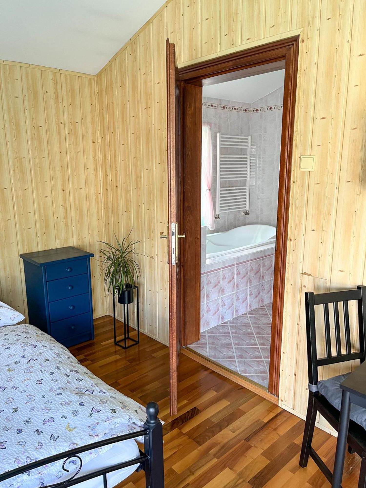 Cozy Rooms In Wine Town - Modra Rum bild